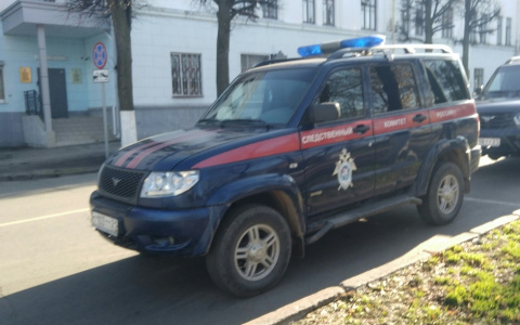 В Чебоксарах полицейскому воткнули в спину нож