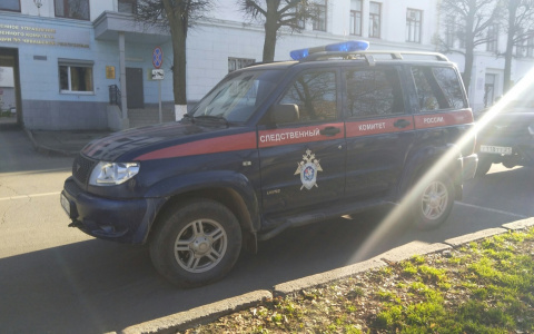 На 32-летнюю женщину напали с топором, пока она мылась в бане