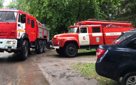 На территории детского сада сгорела Lada Granta работника