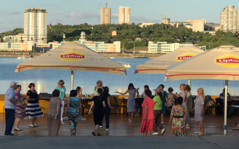 В Чувашии разрешили проводить банкеты и торжественные регистрации в ЗАГСе