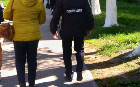 Чебоксарку посадят в колонию из-за детей и долгов