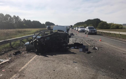 Прокуратура взяла на контроль расследование дела по ДТП с 4 погибшими