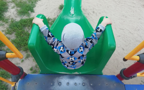 Три тысячи рублей на детей доплатят некоторым родителям в сентябре