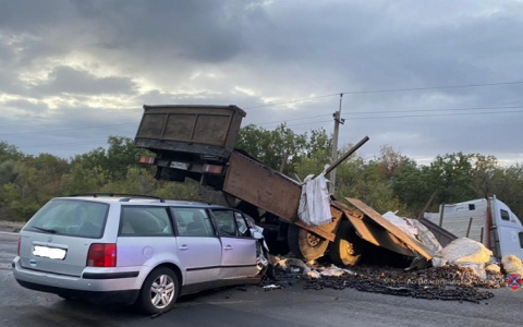 Двое жителей Чувашии погибли в ДТП в Волгоградской области