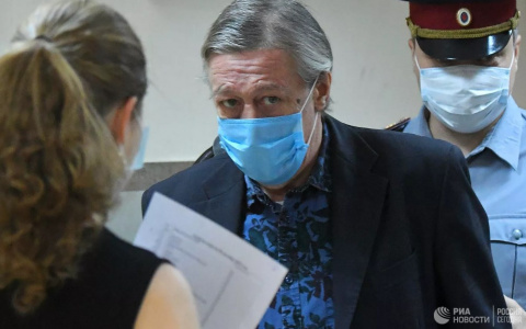 Осужденный на 8 лет за пьяное ДТП актер Ефремов хочет отбывать наказание в Чувашии: "Там мой предок, там мои корни"