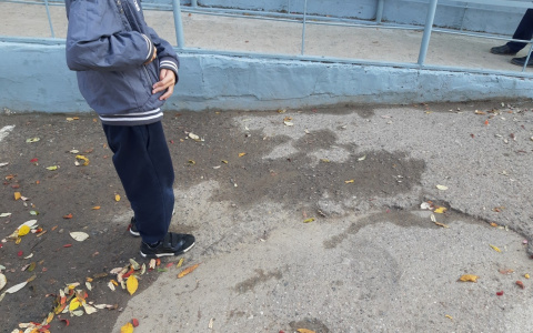 В Чебоксарах подросток спровоцировал мужчину на драку и ограбил его