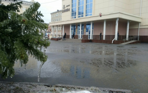 Синоптики спрогнозировали выпадение снега и ледяного дождя