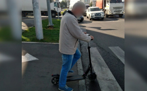 Чебоксарец об электросамокатах в городе: "Сбил на тротуаре и нахамил"