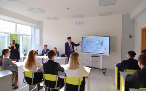 В школах Чувашии прошел «Урок цифры» при поддержке Сбербанка