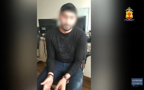 Мужчина притворился женщиной и предложил жителю Чебоксар секс-услуги: "К вам на выезд или вы ко мне?"