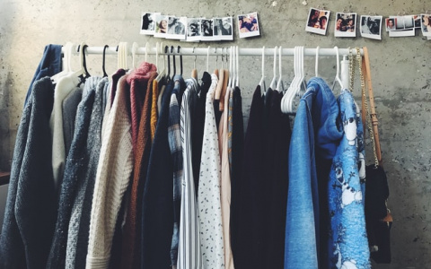 «Зеленый дайджест» Сбера: как с помощью второй жизни одежды повлиять на экологию