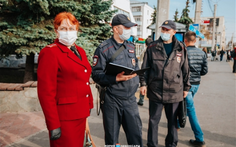 В Чебоксарах стало больше групп для преследования нарушителей масочного режима