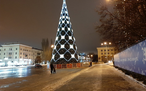 Банк «Открытие»: 80 % жителей Приволжья планируют встретить Новый год дома в кругу семьи