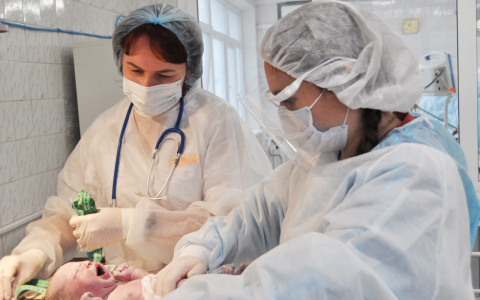 Беременные с подтвержденным коронавирусом в Чувашии рожают здоровых детей