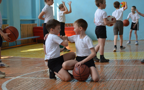 Досрочных каникул в Чувашии не будет: "Случаи заражения коронавирусом единичны"