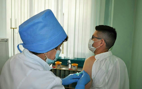 Минздрав Чувашии раскрыл название вакцины для врачей