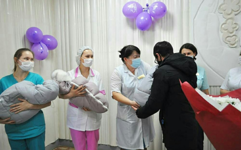 В Чебоксарах впервые за два года родилась тройня