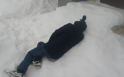 В Чувашии мужчина умер от переохлаждения в паре метров от собственного дома