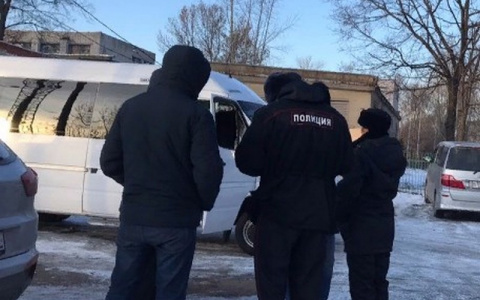 Из супермаркета в Чебоксарах мужчина за раз вынес 72 плитки шоколада