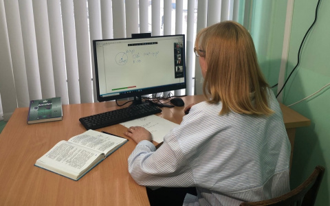 В Чувашии внедрят московскую систему дистанционного обучения вместо мессенджеров