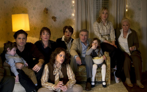 Онлайн-кинотеатр МТС ТВ покажет лучшие фильмы ко Дню матери