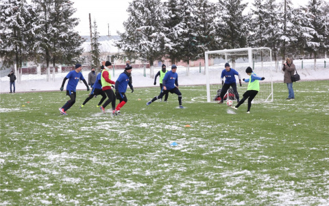 В Чувашии планировали построить 10 футбольных полей, а сделали только одно