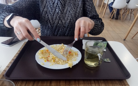 Кафе и рестораны Чувашии оценили потери в два миллиарда рублей