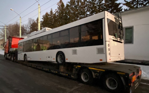 В Чебоксары прибыл первый новый троллейбус из 68