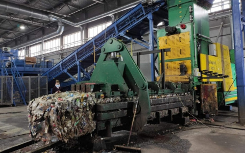 После гибели в пресс-камере новочебоксарского рабочего завели уголовное дело