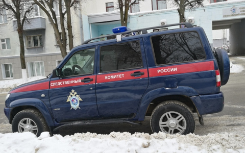 За демонстрацию племянникам своего голого тела мужчину отправили в психбольницу