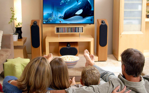 Wink включает праздники и представляет «Новогодний Трансформер»