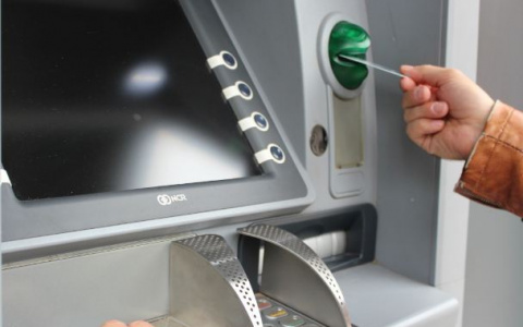 Жители Чувашии оформили свыше 126 тысяч дебетовых карт в Сбербанке с начала года