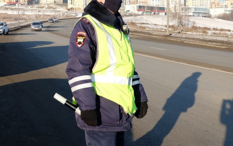 Пассажиру "Лексуса" дали реальный срок за взятку инспектору