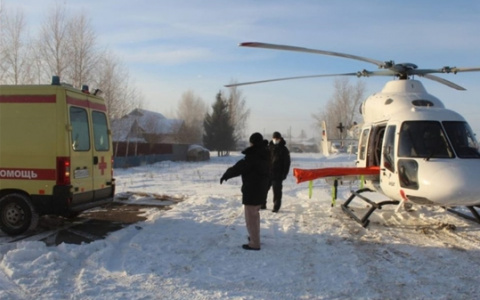 Медицинский вертолет за 10 минут доставил жительницу деревни в Чебоксары