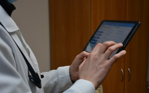 У врачей Чувашии появятся мобильные рабочие места