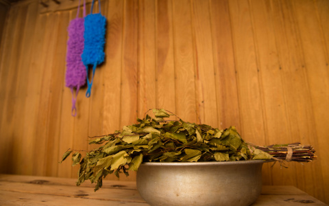 Жители Чувашии скупают веники и халаты перед Новым годом