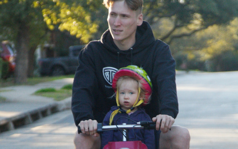 Путешественники из Чувашии новорожденному в США дали тюркское имя