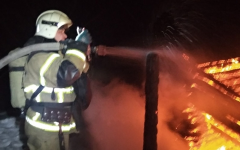 Жилой дом сгорел в Чувашии в рождественскую ночь