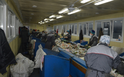 В Новочебоксарске нашли тело новорожденного, выброшенного в мусор