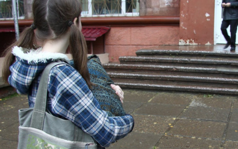 В Канаше и Алатыре откроют центры для женщин, попавших в беду