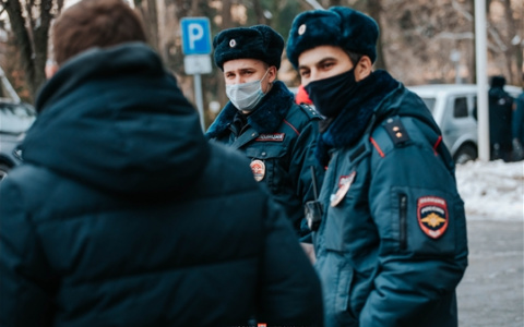 В Чебоксарах поймали рекордно много нарушителей масочного режима