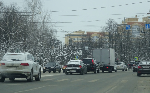 В феврале вступят в силу поправки для дальнобойщиков и любителей тюнинга