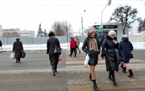 Жителям Чувашии напомнили о длинных выходных в феврале