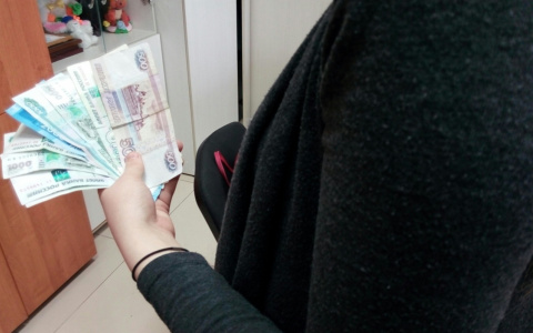 Новогодние премии в 2020 году стали платить чаще