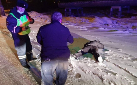 В промзоне Новочебоксарска инспекторы нашли двух замерзших на холоде мужчин