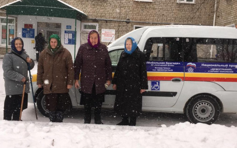 Жителей сел и деревень повезут на прививку от COVID-19 на спецтранспорте