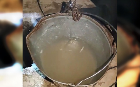 Жители деревни Красночетайского района пьют воду с глиной и просят ввести режим ЧС
