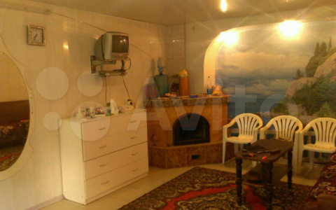 В Чебоксарах продаются гаражи "мечта мужика": баня, камины и диваны