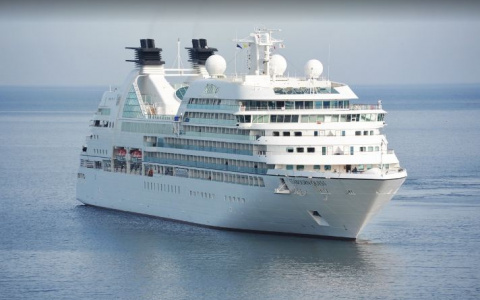 Кругосветки и лемуры: на что копят клиенты Сбера