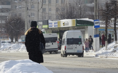 Весной начнут вступать в силу новые законы о карте "Мир" и техосмотре